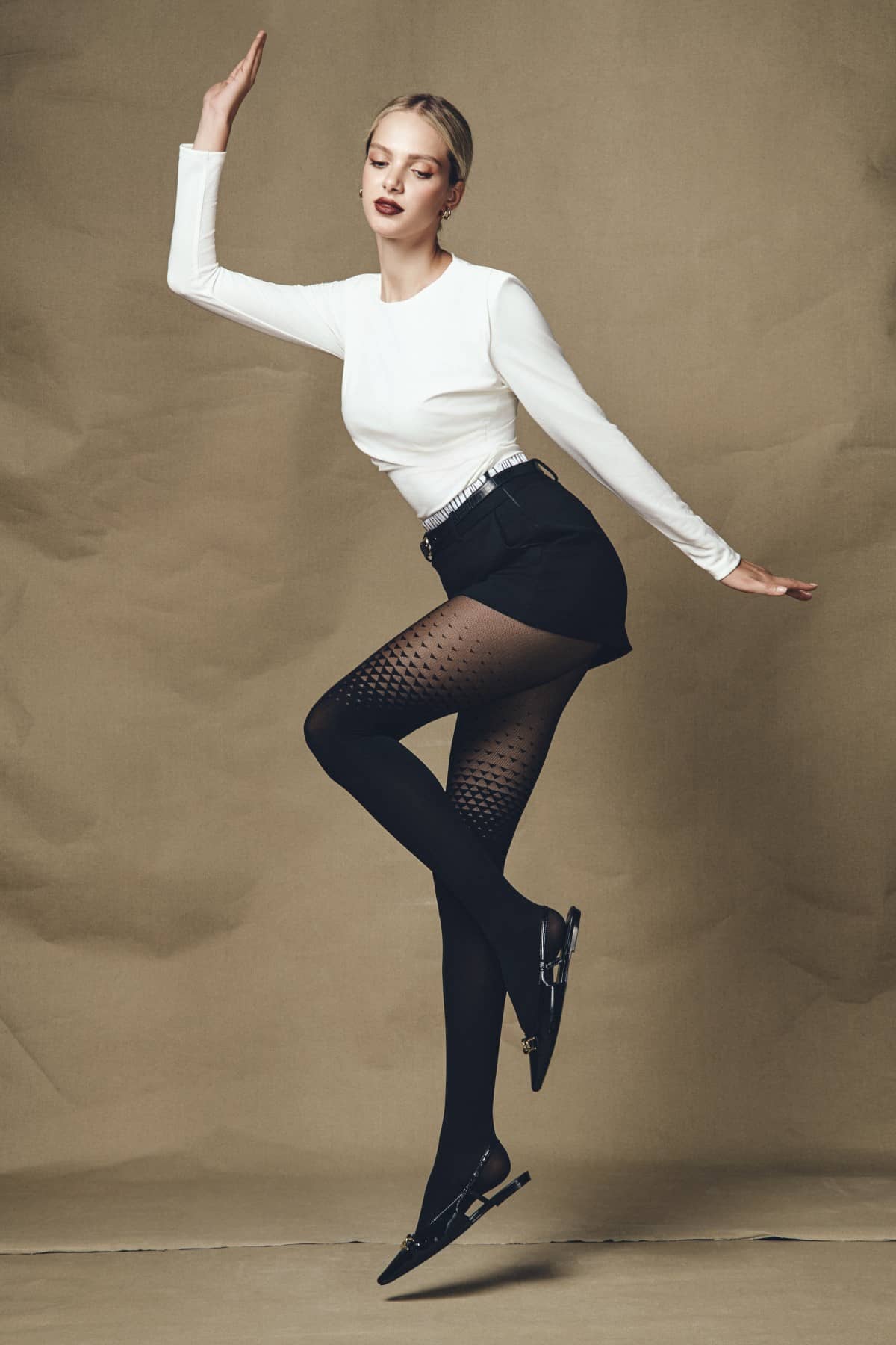 OPTIC 70 den hlačne nogavice v videzu nadkolenk