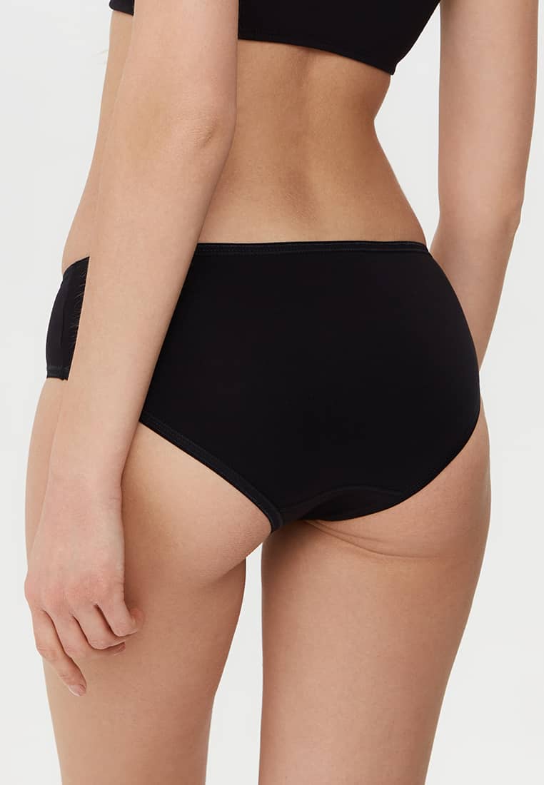 Bombažne spodnjice slip ženske spodnje hlače iz bombaža v črni barvi Conte Lingerie - spletna trgovina conte shop