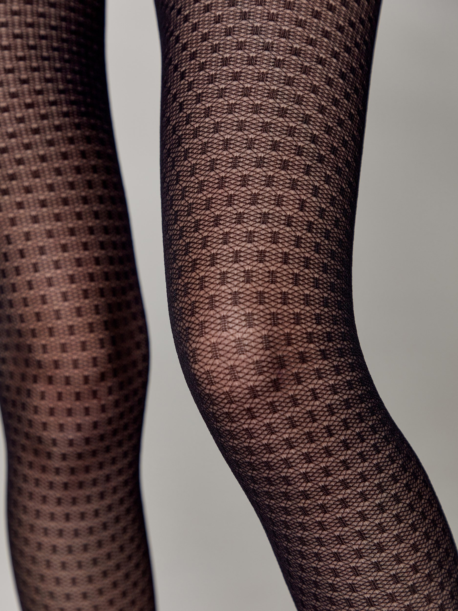 VISION 30 den čipkaste hlačne nogavice s pikčastim vzorcem